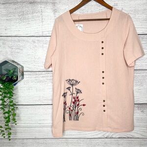 NWT E-Retro Blush Pink Floral Embroidered Top Size Medium